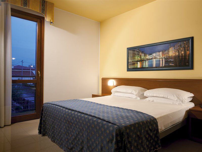 Best Western Titian Inn Hotel Venice Airport Tessera Kültér fotó